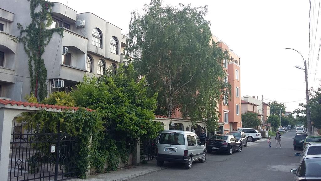 Dvete Brezi Hotel Burgas City Eksteriør billede