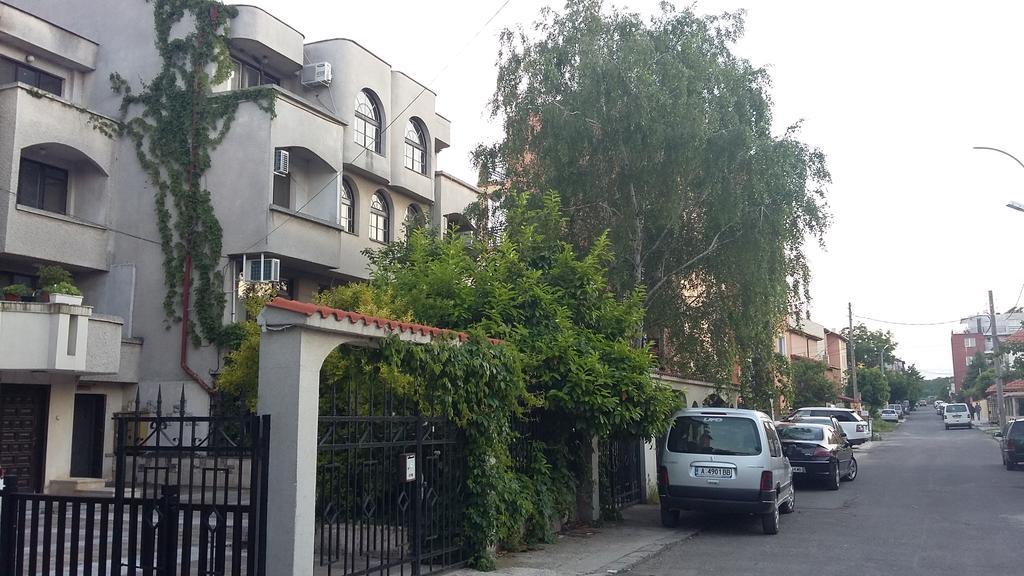 Dvete Brezi Hotel Burgas City Eksteriør billede